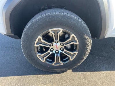 2024 GMC Canyon Base