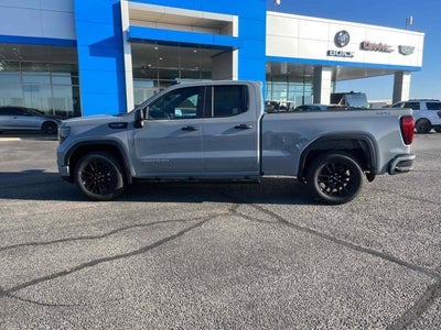 2025 GMC Sierra 1500 Base