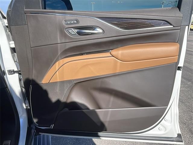 2022 Cadillac Escalade ESV Premium Luxury