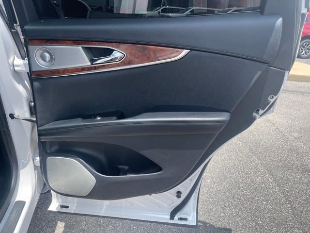 2019 Lincoln Nautilus Base