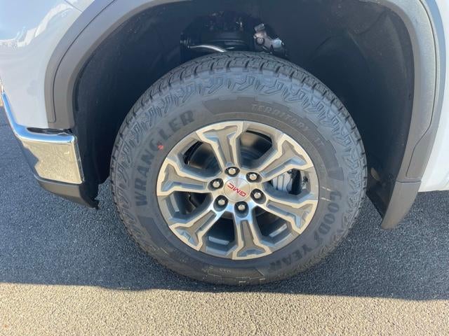 2026 GMC Sierra 1500 Base