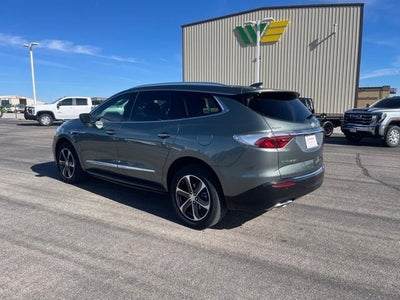 2022 Buick Enclave Base