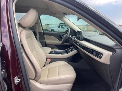 2022 Lincoln Aviator Base