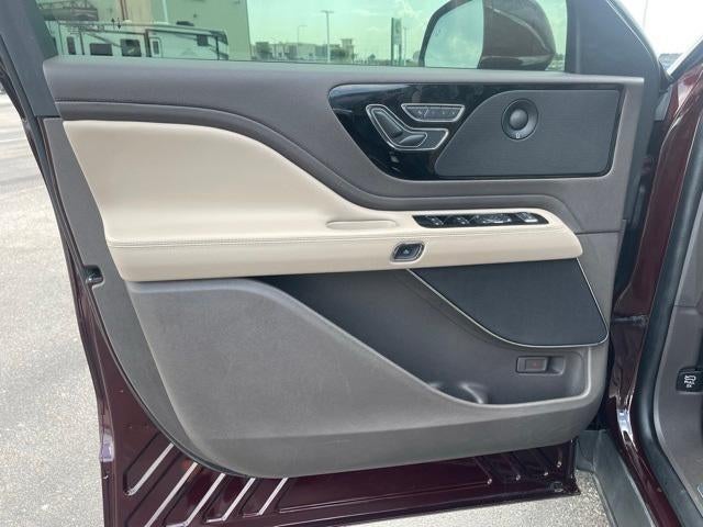 2022 Lincoln Aviator Base