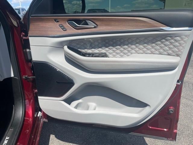 2022 Jeep Grand Cherokee Summit