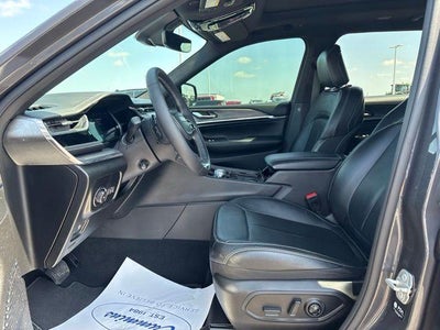 2023 Jeep Grand Cherokee L Overland