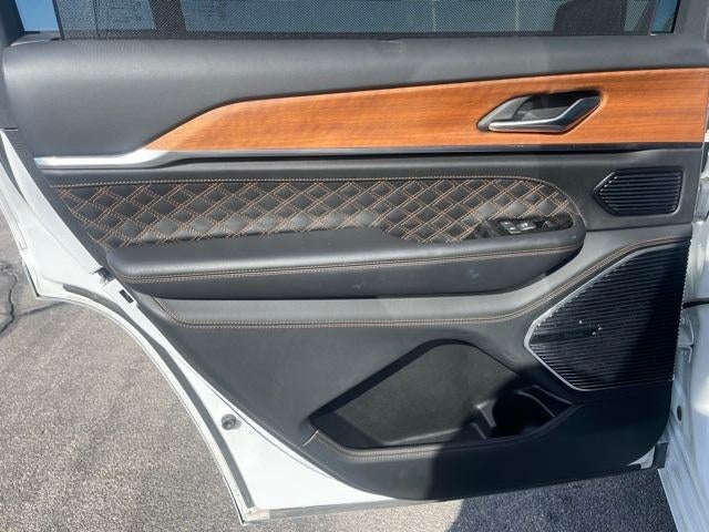 2023 Jeep Grand Cherokee L Summit Reserve