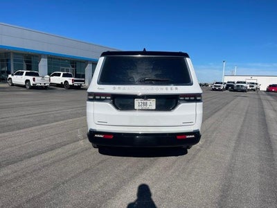 2023 Jeep Grand Wagoneer L Series III