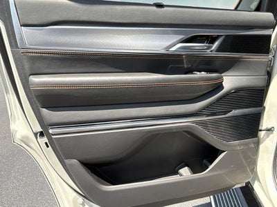 2022 Jeep Grand Wagoneer Series III