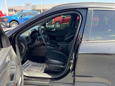 2025 Ford Escape ST-Line Select