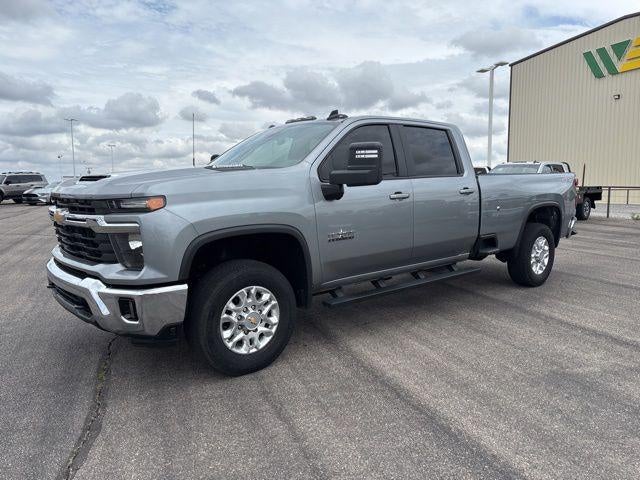 2024 Chevrolet Silverado HD LT 4WD Crew Cab Standard Box SRW's photo