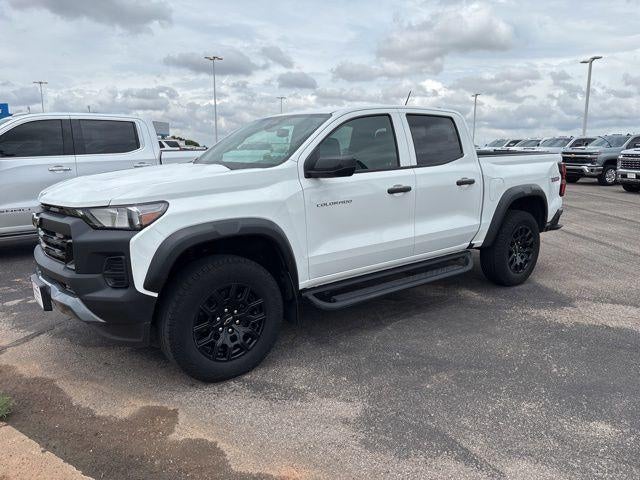 2024 Chevrolet Colorado 4WD Trail Boss Crew Cab Short Box's photo