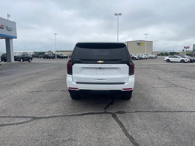2025 Chevrolet Suburban LS