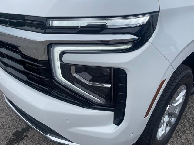 2025 Chevrolet Suburban LS