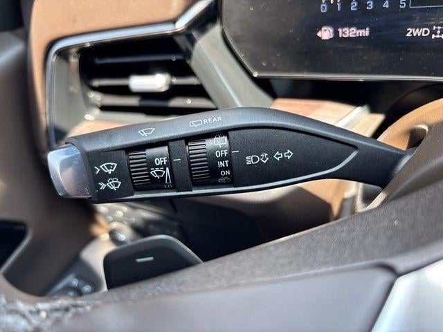 2025 Chevrolet Suburban LT