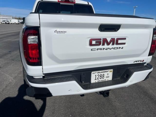 2024 GMC Canyon AT4