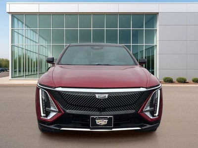 2024 Cadillac LYRIQ Luxury 2