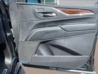 2023 Cadillac Escalade ESV Premium Luxury