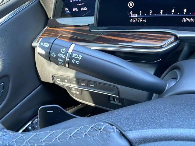 2023 Cadillac Escalade ESV Premium Luxury