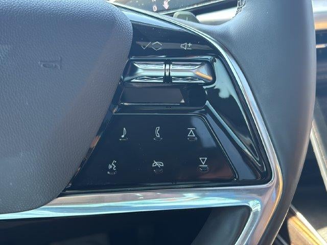 2025 Cadillac Escalade Premium Luxury