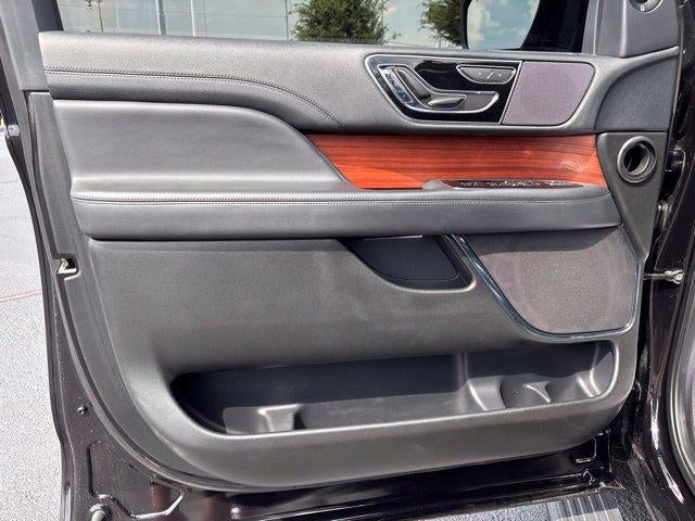 2024 Lincoln Navigator L Premiere